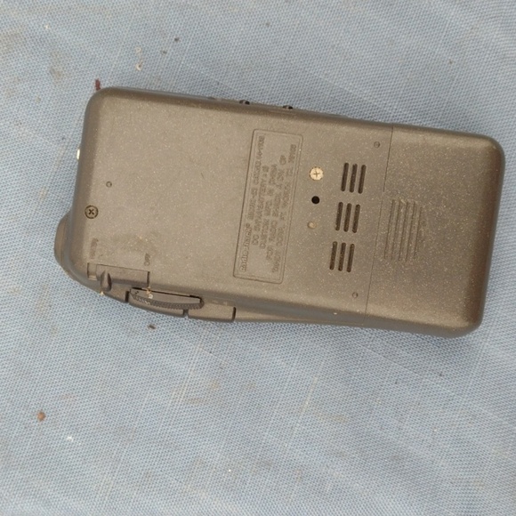 Gray Voice Recorder - Picture 3 of 3